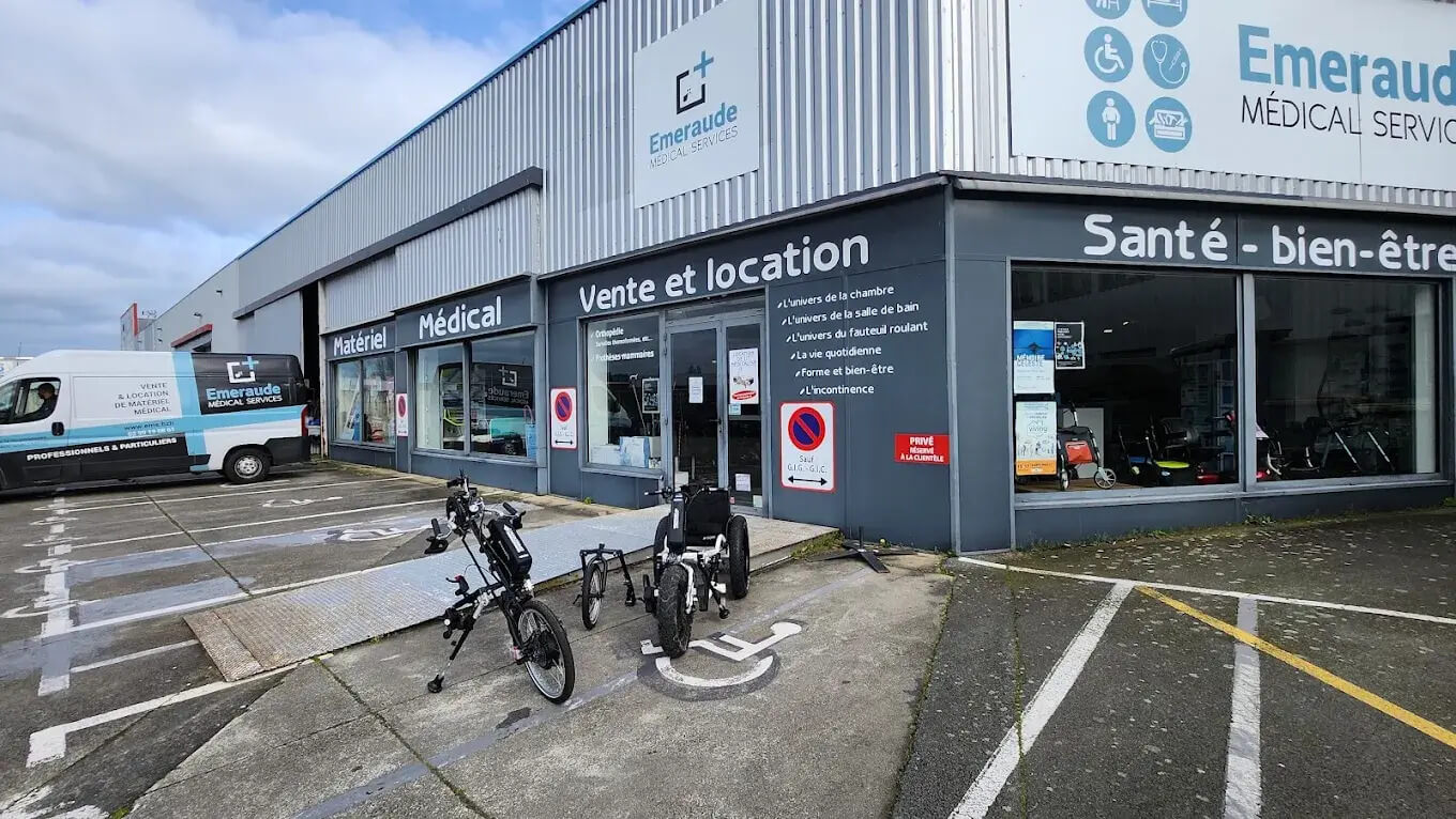 Photo de EMERAUDE MEDICAL SERVICES - CAPVITAL SAINT MALO